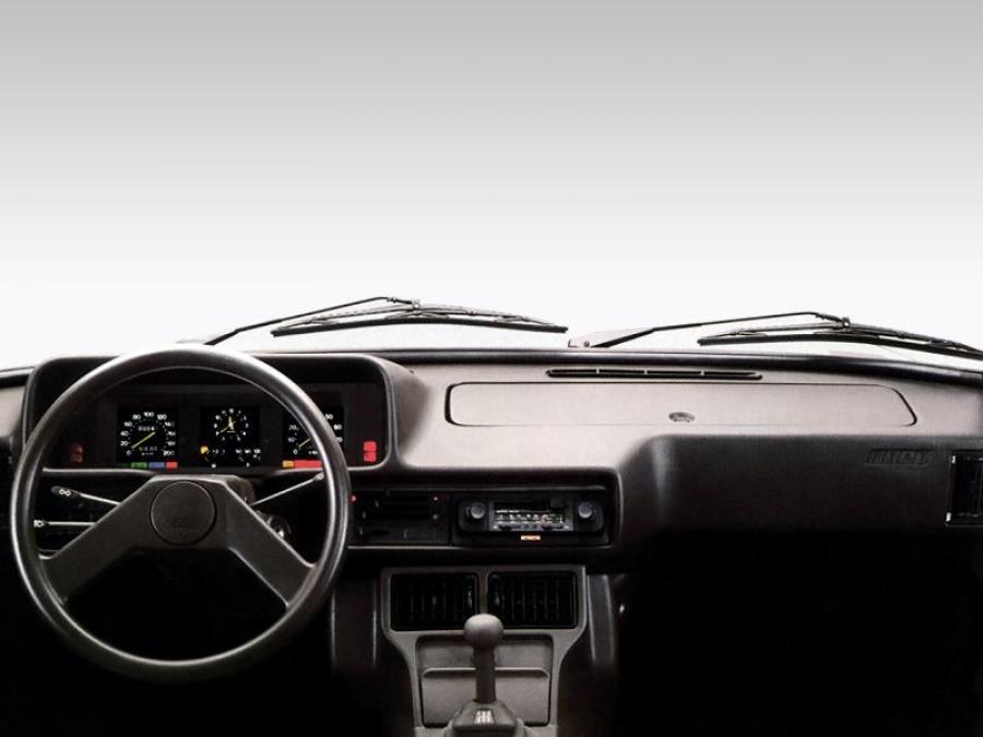  Fiat 131 Supermirafiori 1981 года  (фото 2 из 4)